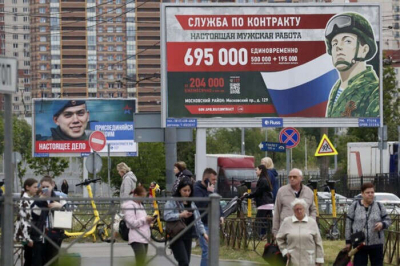 Почему россияне теперь поддерживают войну Путина: что произошло в РФ