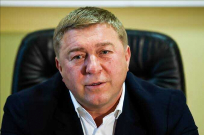 Александр Ярошук покинул Калининград и скрылся в Испании