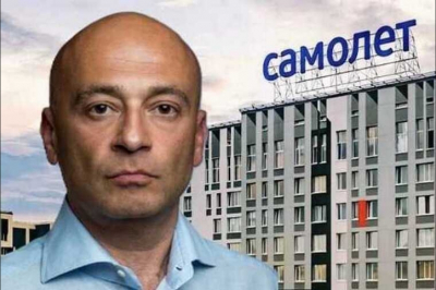 Руководитель &laquo;Самолета&raquo; Валерий увольняет всех финансистов, нанятых лично Михаилом Кениным, в рамках антикризисной чистки